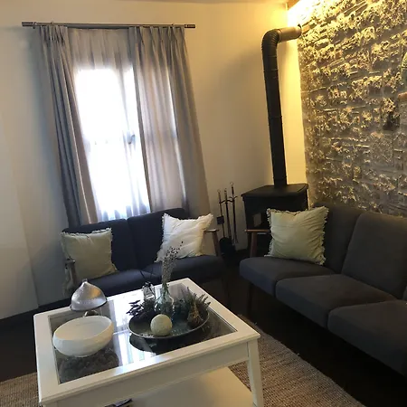 Min (adults Only) Couette-café