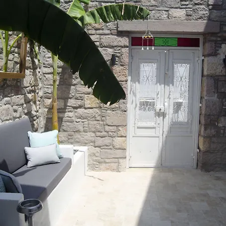 Min (adults Only) Couette-café *