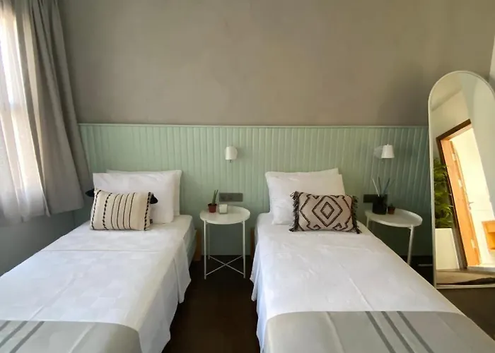 Min (adults Only) Frühstückspension Ayvalı