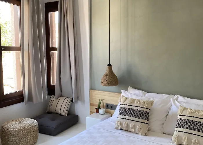 Min (adults Only) Frühstückspension Ayvalı